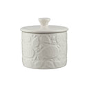 Muratore in contanti nella foresta